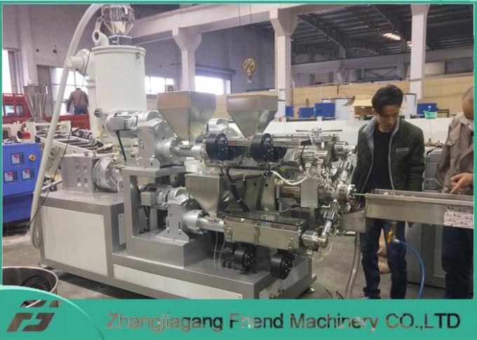 Máquina artificial del extrusor del perfil 15KW PE de los muebles de la rota 2