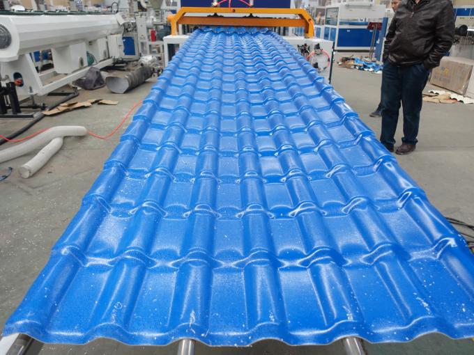 máquina de la protuberancia del perfil del PVC de 880m m PMMA para las tejas esmaltadas estándar 1