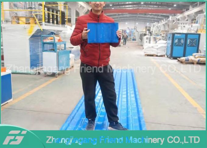 Resistencia de carga del PVC ASA Tile Production Line High de la protuberancia 930m m del Co 0