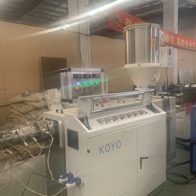 Un buen precio. Sola máquina plástica médica del tubo de la PU del tornillo 40kg/H en línea