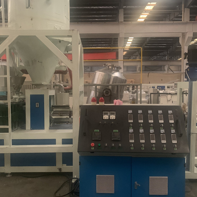 Un buen precio. 1 a 2/4 máquina plástica de la correa que embala, ACARICIA la cadena de producción plástica de la correa 2000kg/H en línea