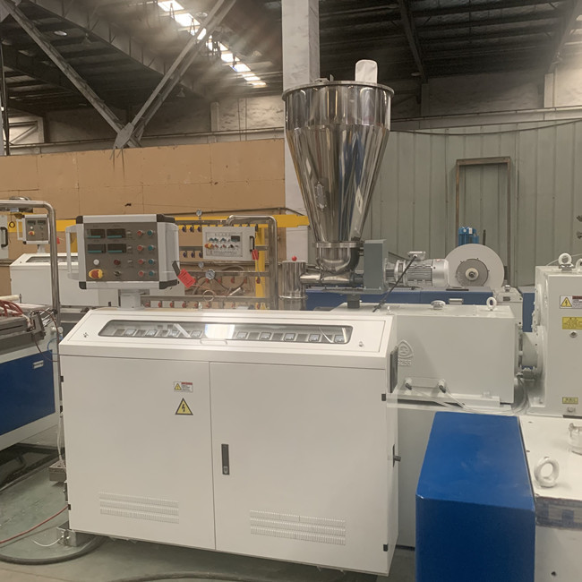 Tornillo de la máquina 38CrMoALA del extrusor del Pla del tornillo del gemelo de WPC 2