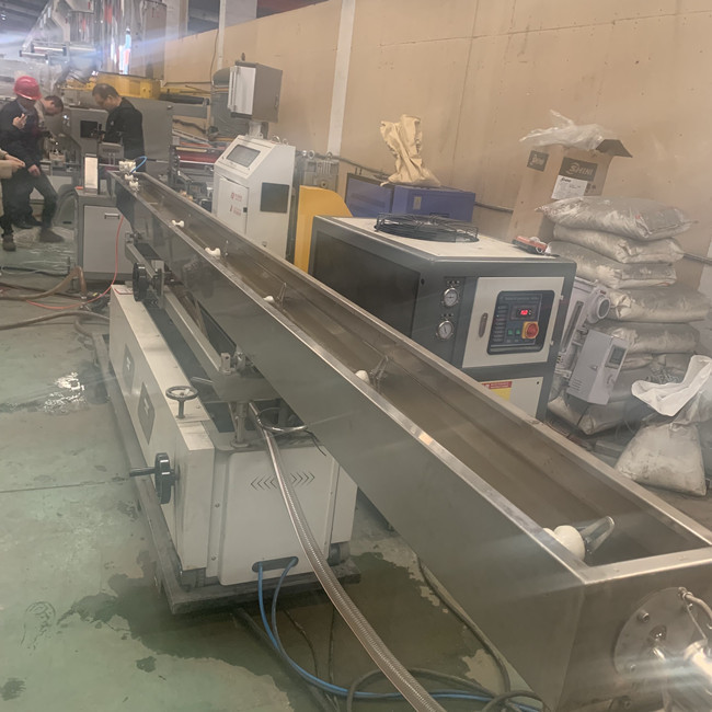Sola máquina plástica médica del tubo de la PU del tornillo 40kg/H 0