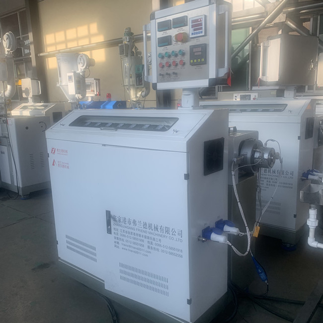 máquina plástica del extrusor del solo tornillo 40kg/H para Plasticization 3