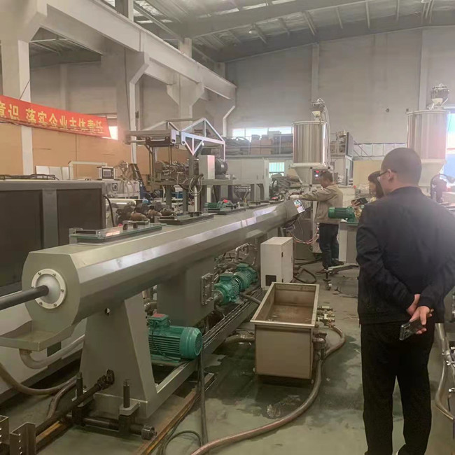 Máquina de extrudado plástica material del tubo del HDPE del LDPE 150kg/H 5