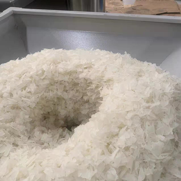 el PVC suave 300kg/H desecha la máquina plástica del pulverizador, fresadora plástica 3