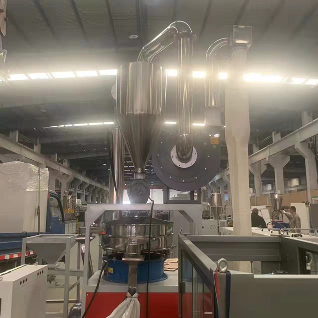 el PVC suave 300kg/H desecha la máquina plástica del pulverizador, fresadora plástica 2