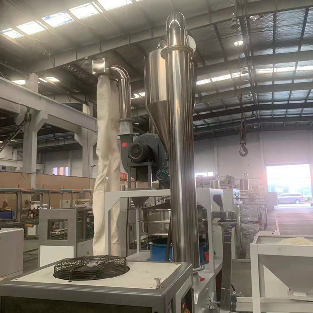 el PVC suave 300kg/H desecha la máquina plástica del pulverizador, fresadora plástica 0
