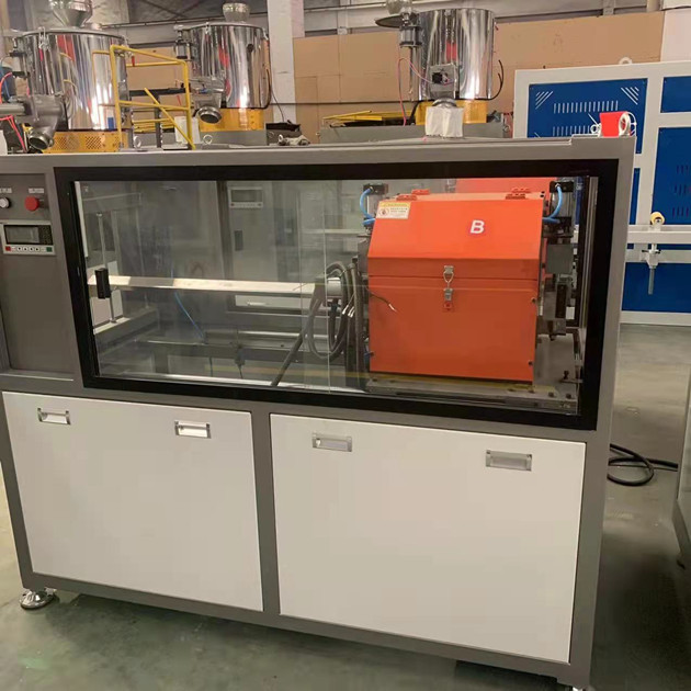 máquina plástica Eco sostenible del tubo del LDPE de 110m m amistoso 3