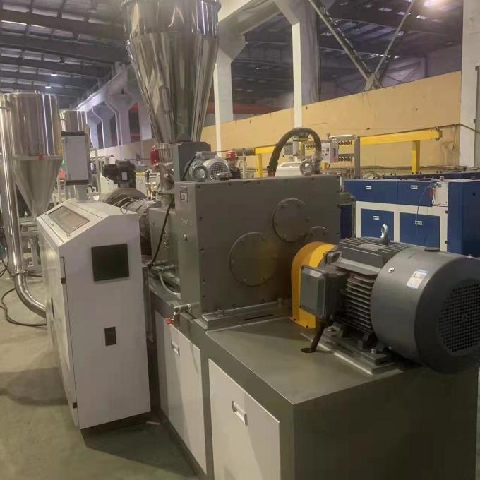 PVC suave 500kg que recicla la máquina caliente de granulación de la nodulizadora que corta 1