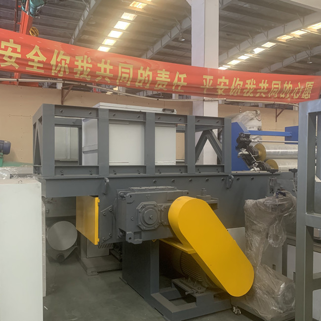 estructura firme de la máquina plástica de la trituradora de la trituradora del eje WPC del doble 650kg/H 0