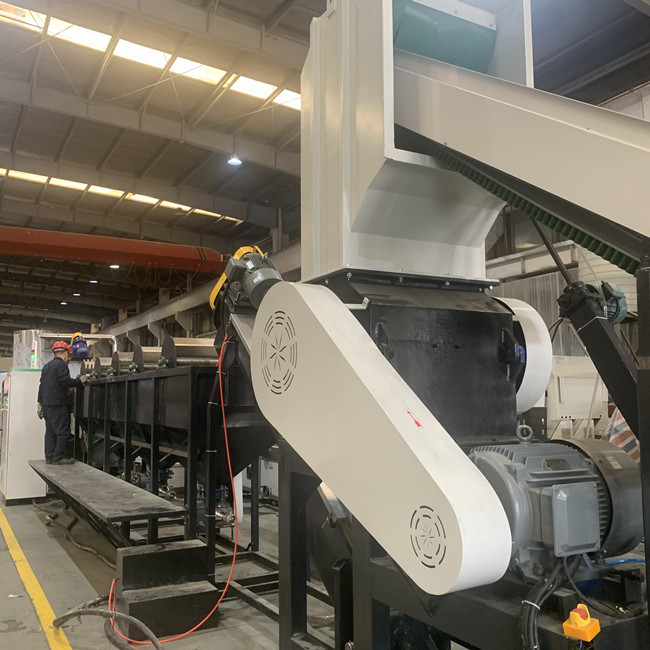 300kg/H línea de reciclaje plástica inútil control del PLC con la función de Washsing 6