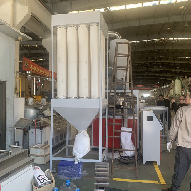 Producción industrial de la máquina 300kg/H del pulverizador del PVC PE de los PP alta 7