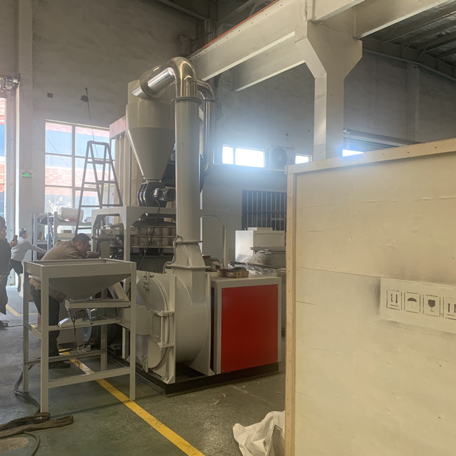Producción industrial de la máquina 300kg/H del pulverizador del PVC PE de los PP alta 3